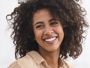 Porcelain dental veneers